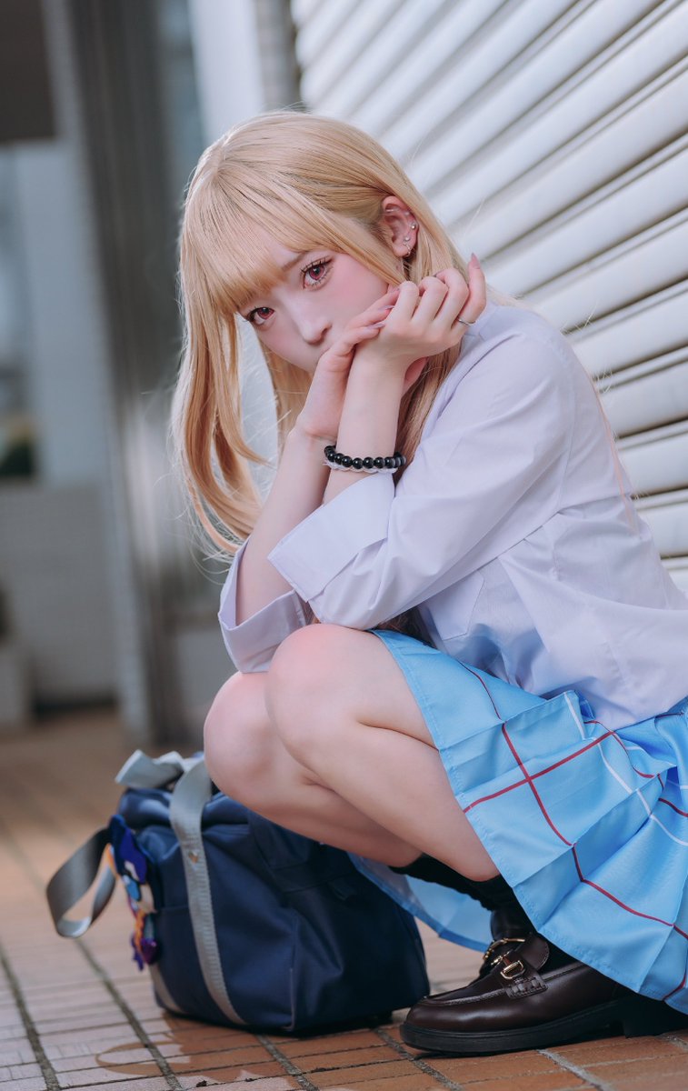 五条くんて、当たり前に私の体のサイズぜんぶしってるんだ..
 #着せ恋 #フクヤマニメ8