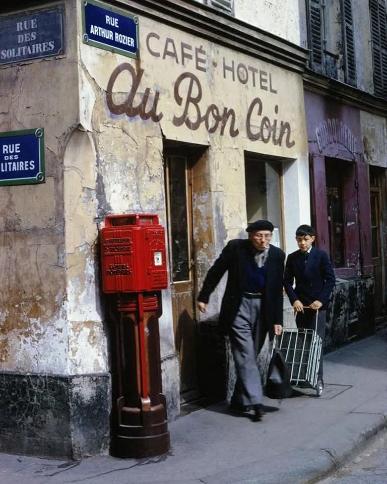 ParisAMDParis's tweet image. Léon-Claude Vénézia. 
Au Bon Coin, rue Arthur-Rozier et rue des Solitaires 
1967. Paris 19e