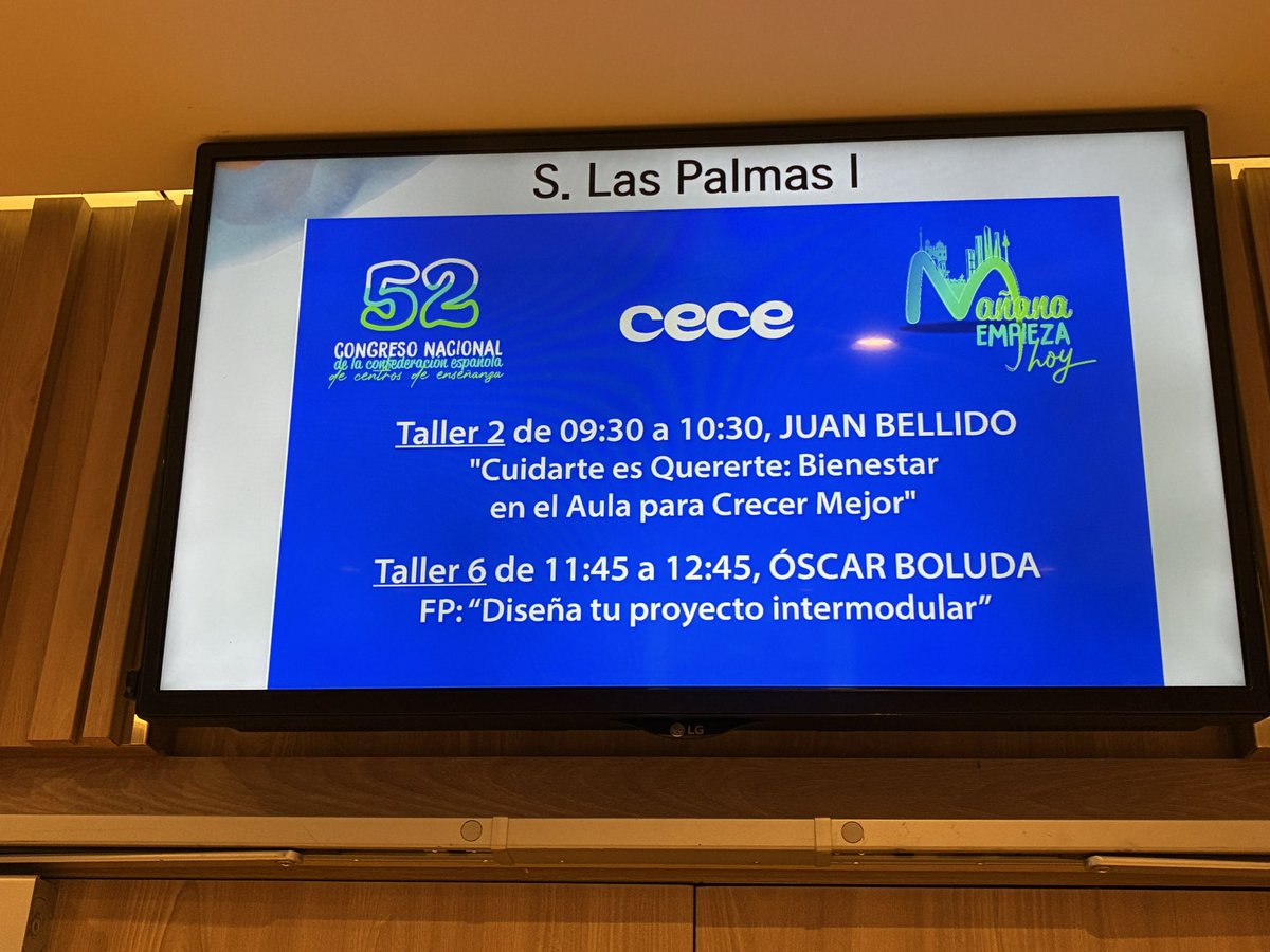 garcguti's tweet photo. Taller de #Fp en el #52CongresoCECE a cargo de @oscarboluda “Diseña tu proyecto intermodular”. Gracias a la DG de FP de @GVAeducacio, @MartaArmendia por acompañarnos. https://t.co/okYmpNzapd