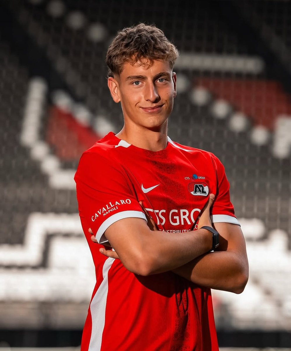 HunFootballXtra's tweet image. 🚨| Bundesliga, Serie A, Premier League teams &amp;amp; RedBull group are interested in signing Bendegúz Kovács.

Via: voetbalprimeur.nl | AS