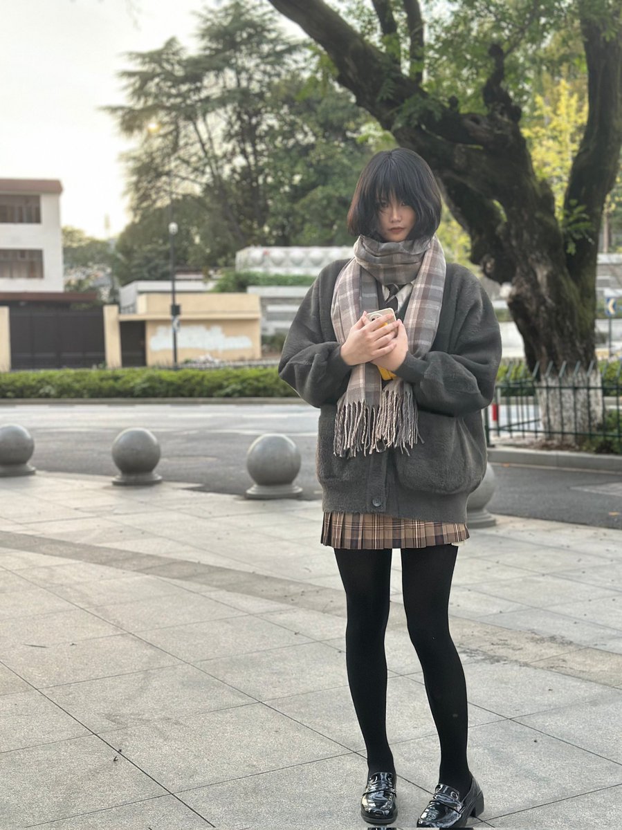 降温了好冷>_<，是位可爱的先生给我拍的