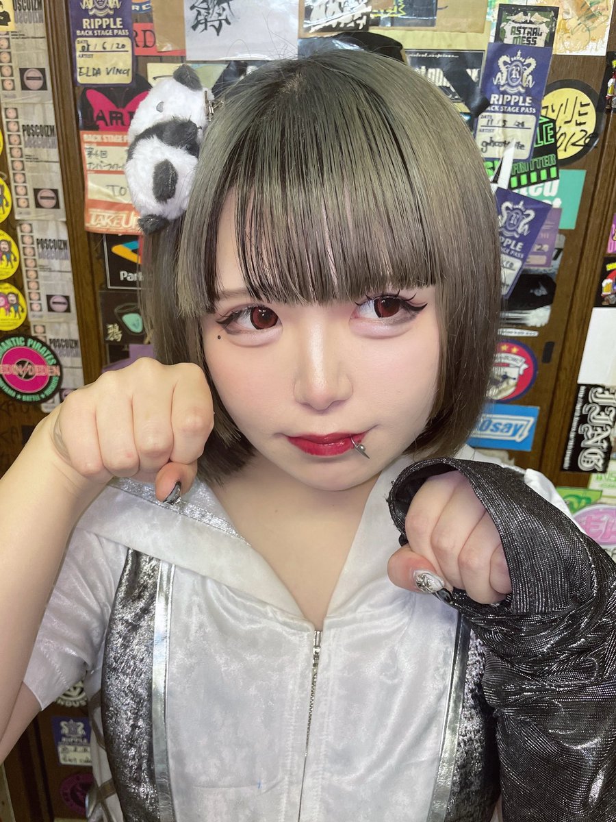 lilia_nemuriumi's tweet image. 麗時
Fioデビューおめでとう!お疲れ様!
アルテリアは妹グループができてお姉さんになりました( *¯ ꒳¯*)
リリア力を合わせて頑張っていくぞ〜🔥
明日は山形です、来るよね〜?!!
 #凛々しくも臨界に咲くARTERIA
 #地下アイドル