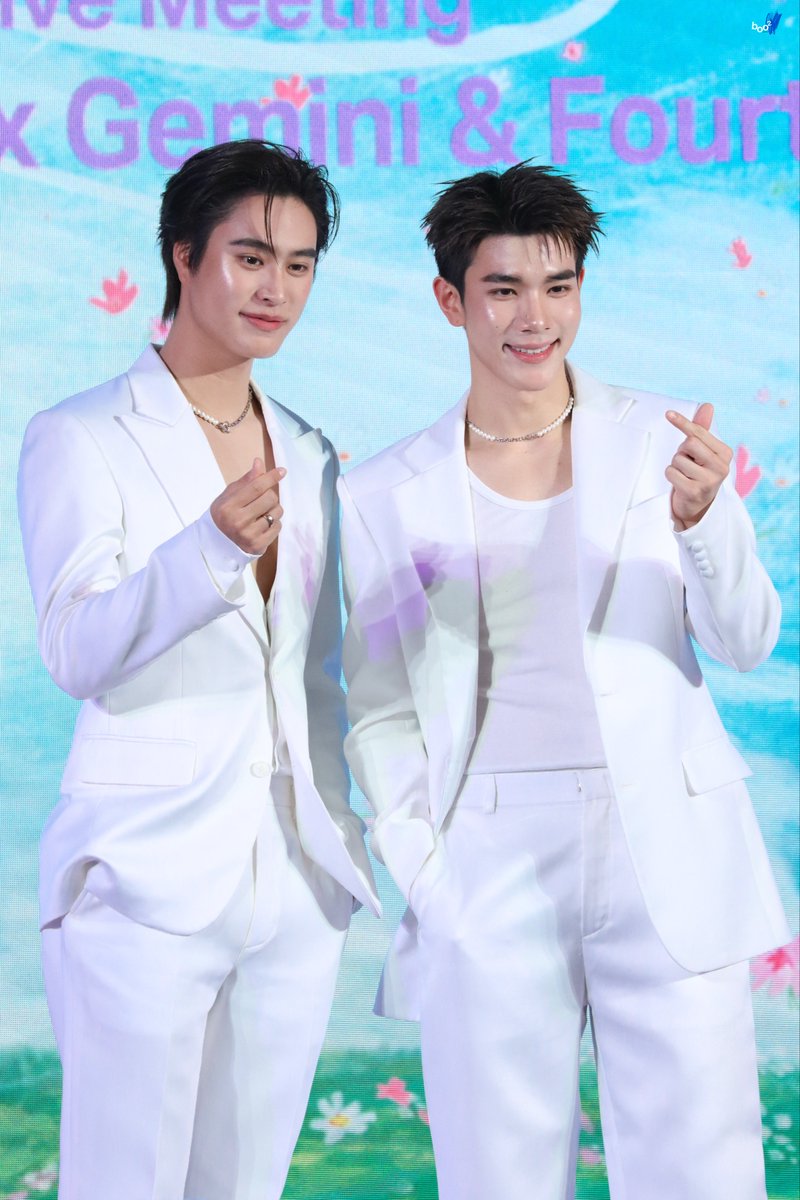 imyginkgo's tweet image. เหมาะสมมั่ก ปกคู่สร้างคู่สมซักเล่ม (🙂‍↕️⭐️)

#Fourthnattawat  
#KingStellaxGeminiFourth