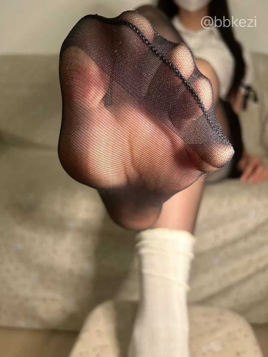 小白袜还是黑丝