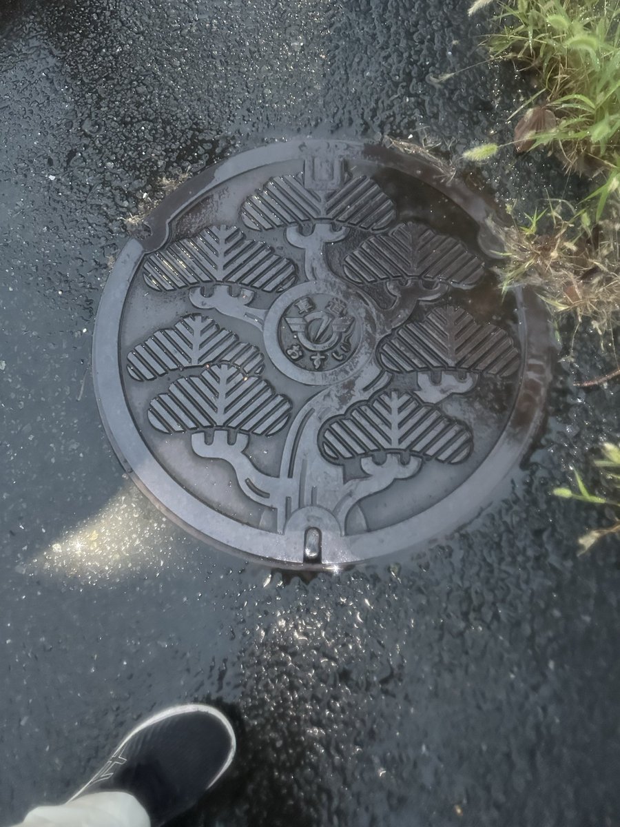 dangotayako's tweet image. 保土ヶ谷CP
クリームパン！コーラ！あったかいコーヒー！！
遊行寺の坂でいっしゅんすごい降りで、どーなるかと思った…
☁️
#TXW100
#XW 
#東京エクストリームウォーク100