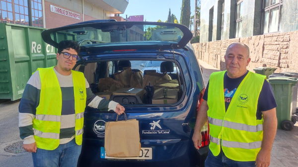 secardiologia's tweet image. 💙 Compromiso y corazón también fuera del Palacio de Congresos. La SEC dona el excedente alimentario del #SEC25 al @BancoAlimentoGr, que lo ha distribuido entre comedores sociales de Granada.

🌍 Un congreso sostenible y solidario, con impacto real. 

Lee la noticia en #SECNEWS:…