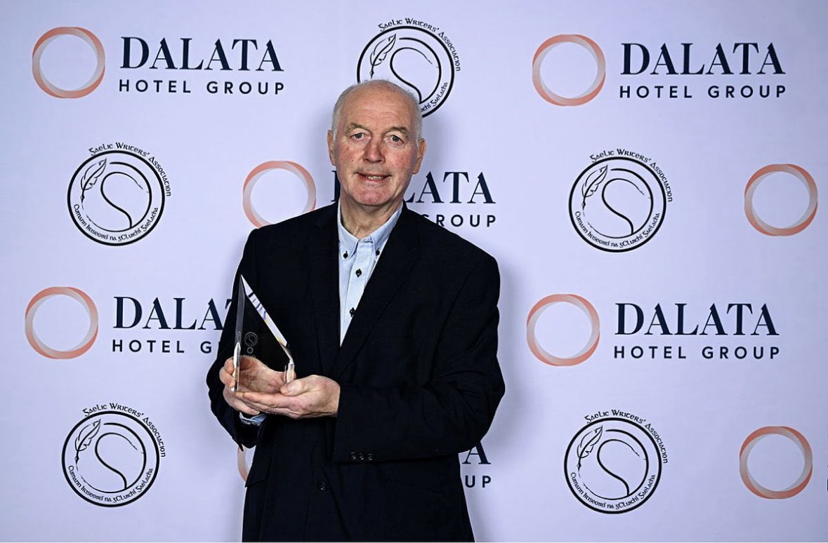 Congratulations to Larry Tompkins on receiving the Gaelic Football Hall of Fame 
Award at the <a href="/Gaelic_Writers/">GWA</a> Annual Awards 2025 last night 🇶🇦🎉