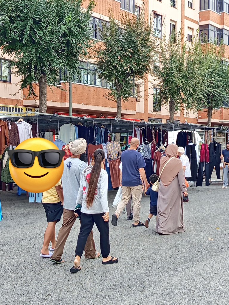 Al al mercat de Torreforta tot i que sembli Marroc o qualsevol altre país.
#SalvemTarragona