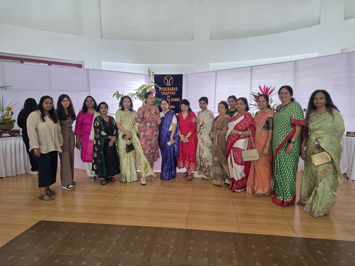 samudrala4all's tweet photo. Heartfelt moments from the Hyderabad Japan Festival as Ohara Ikebana unfolds in serene winter whisper. @meridianschool2, Kukatpally student, Samudrala Isha, A family’s pride and nature’s calm in bloom, joined the Hyderabad Chapter’s Hana-isho showcase at the State Art Gallery, https://t.co/XxH28sKXJM