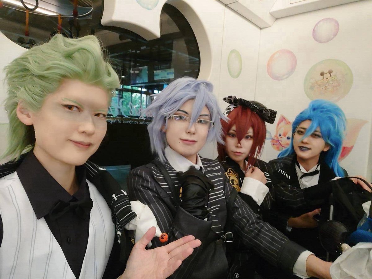 アウパしましたー！💪足の限界が見えてた💦
初めて行ったところや初の美女野獣のアトラクション⋯！かなり効率良い動きができました！！！
ご一緒してくださったろろさん、紫苑さん、Emさんありがとうございました！！また来年！グロマスで！！