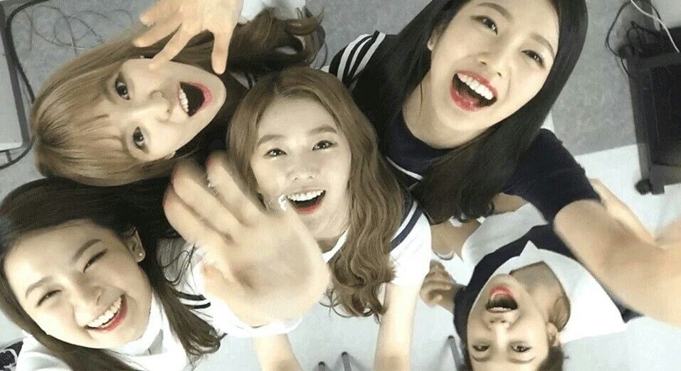 nio1s's tweet image. 아 레드벨벳 보고싶다