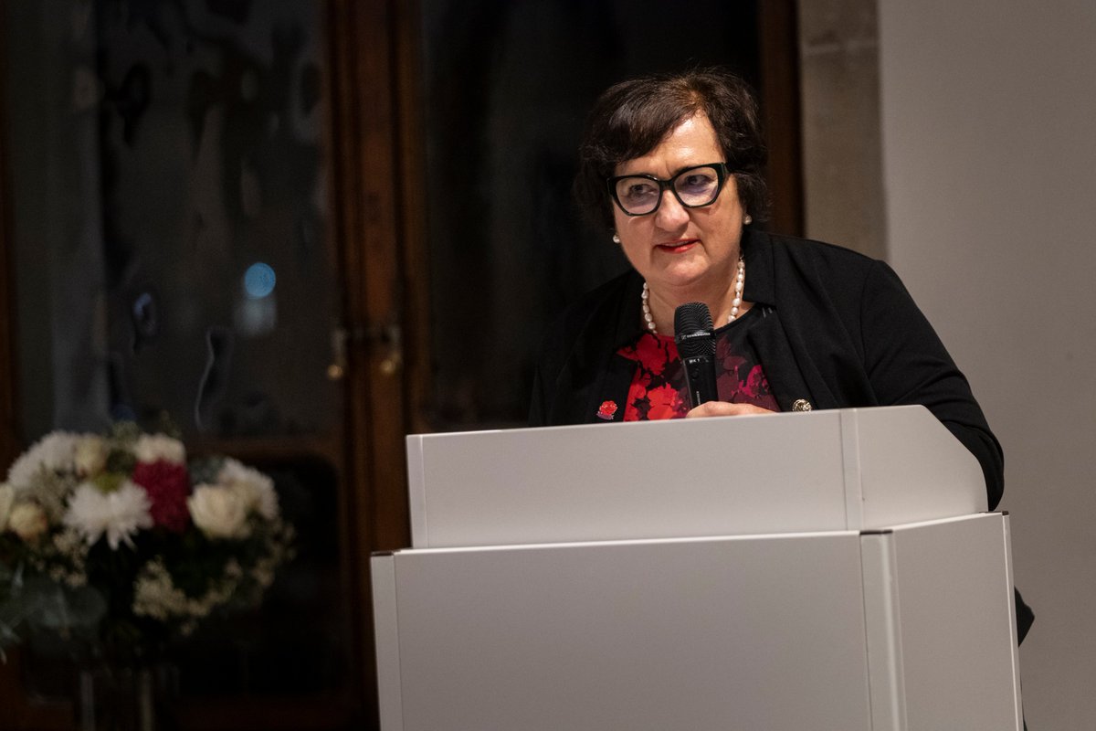 zgurmai_EN's tweet image. At the #ProgressiveAlliance in Lucerne, I said it clearly: women’s leadership, online safety, peace — one fight, one struggle.
Women must be at every table where the future is decided. 
#PESWomen #FeministLeadership