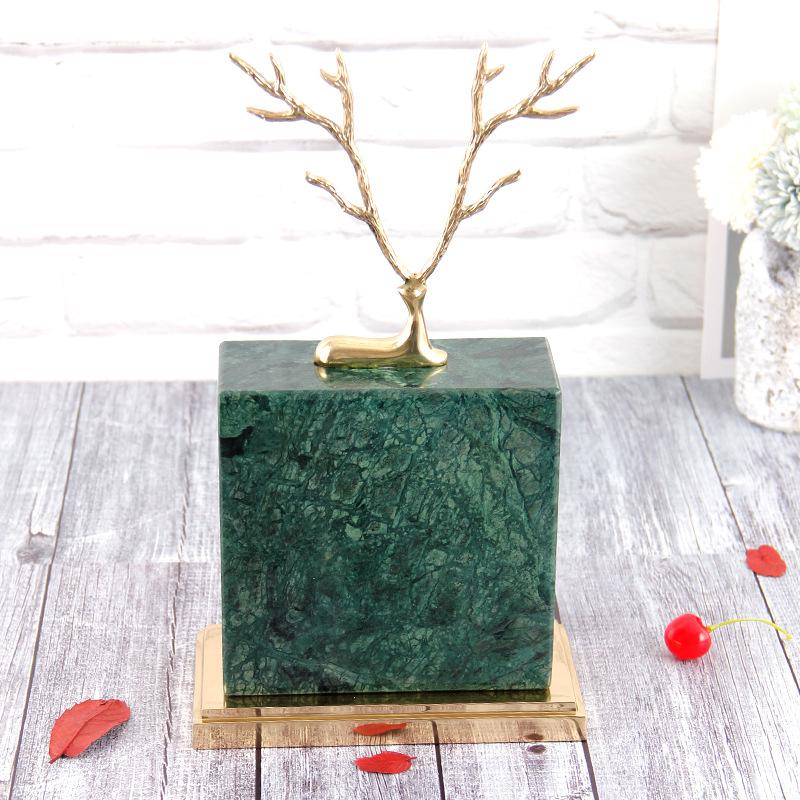 UnicunShop's tweet image. Tired of ticking clocks driving you mad? 🤫 Our Nordic Marble Clock is silent, stylish &amp;amp; will make your space look 💯. Check it out! unicun.com/product/nordic…  #homedecor #nordicdesign #marbleclock