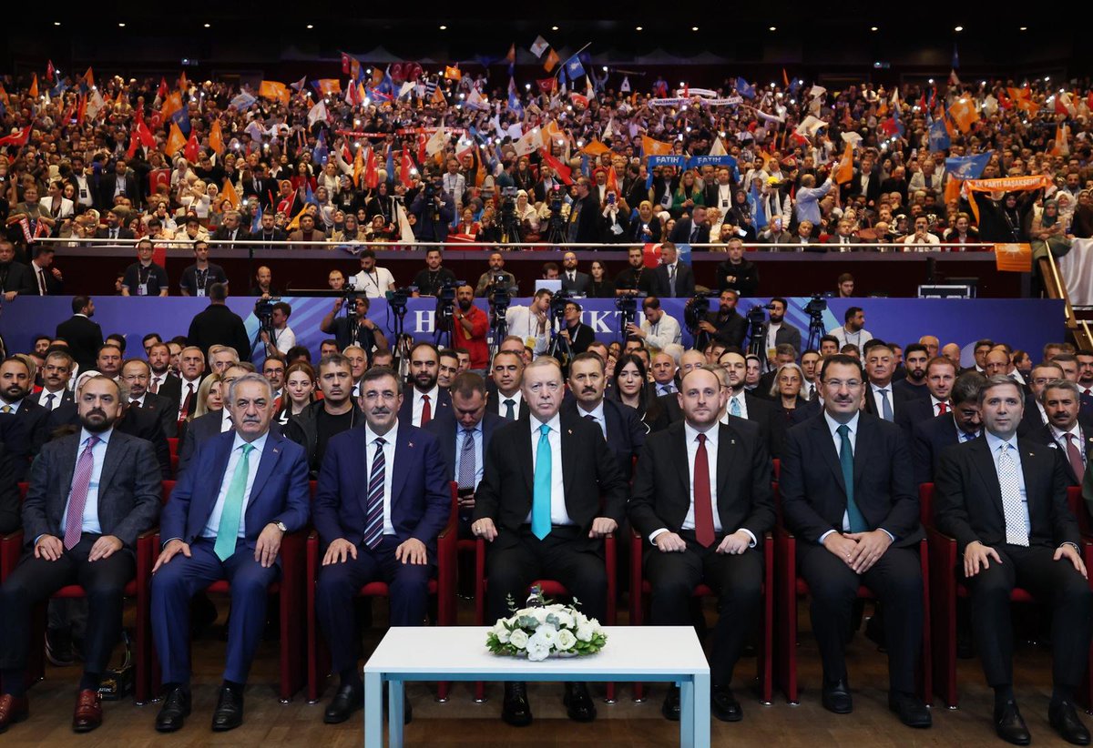 “Bugün barış, huzur, istikrar denince akla ilk Türkiye geliyor.”

Genel Başkanımız ve Cumhurbaşkanımız Recep Tayyip Erdoğan, Türkiye Yüzyılı Buluşmaları Kapanış Programı’na katıldı.