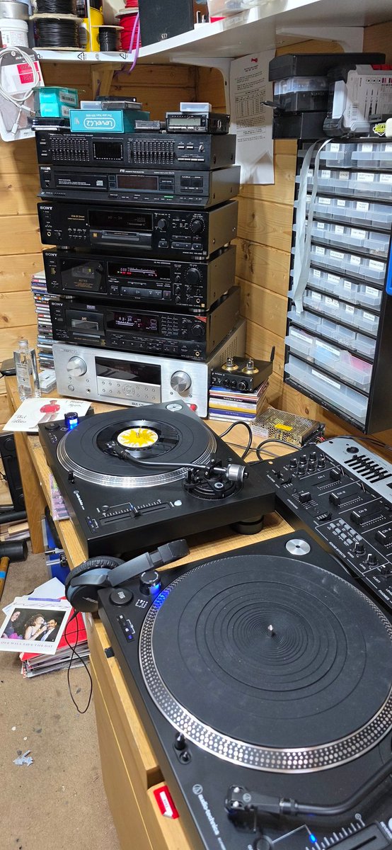 CommodoreLad's tweet image. Choooooooooons!

Have a great weekend you lovely people.

#keepitcommodore