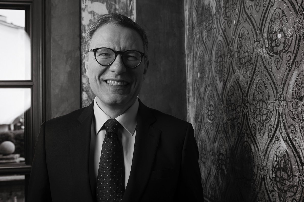 Che cosa è davvero l’intelligenza artificiale?

Come ci cambierà la vita? Abbiamo ancora bisogno di etica e spiritualità nell’era degli algoritmi?

E che contributo può dare Leone XIV sulla AI?

Oggi sull’Osservatore Romano, mia intervista a tutto campo con Luciano Floridi.