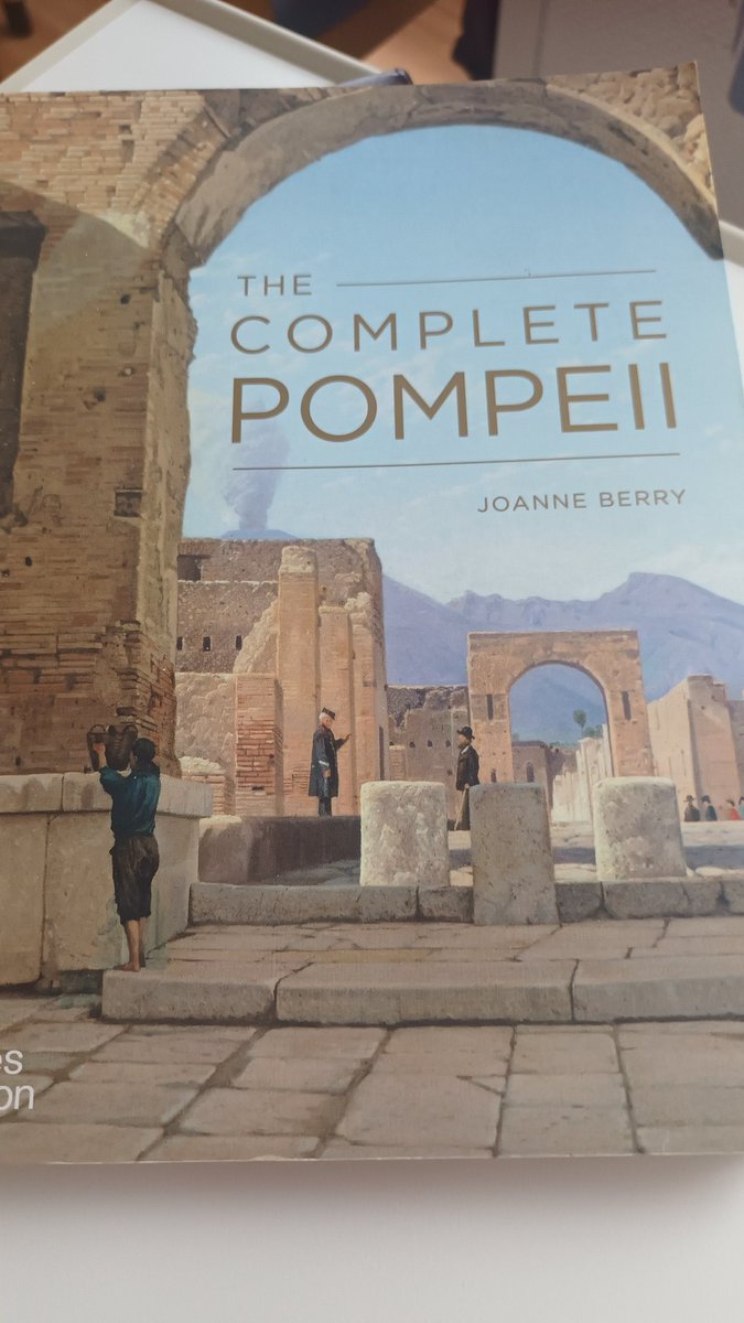 IgnisAurumProbat tweet media