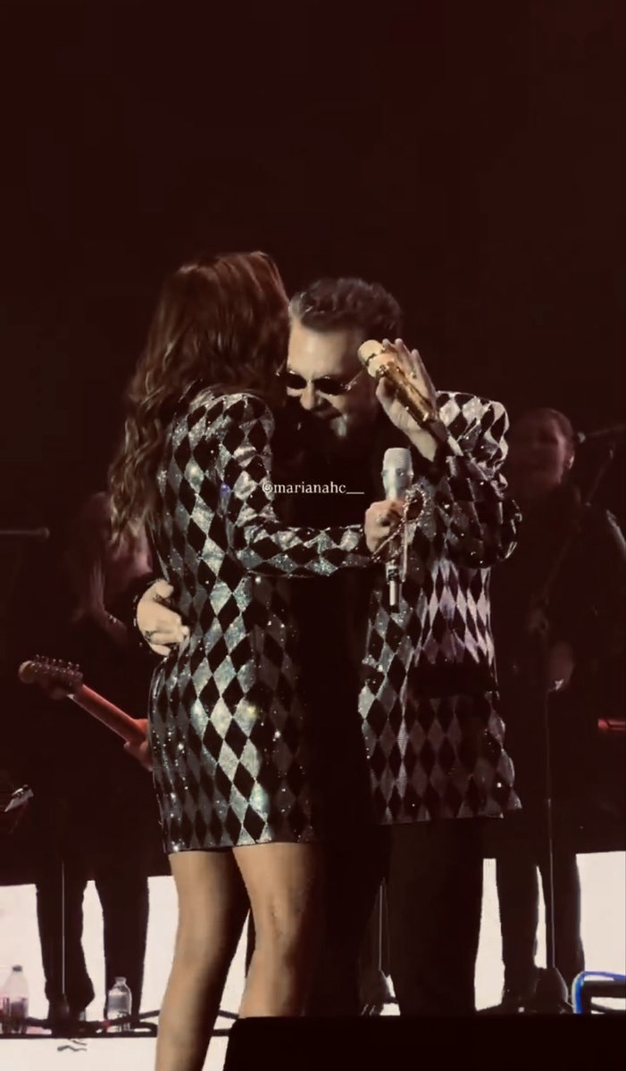 ivette_ram29's tweet photo. Ustedes sonríen y el mundo simplemente se vuelve un lugar mejor✨🧚🏻‍♀️💖 https://t.co/HUDkVpt8K5