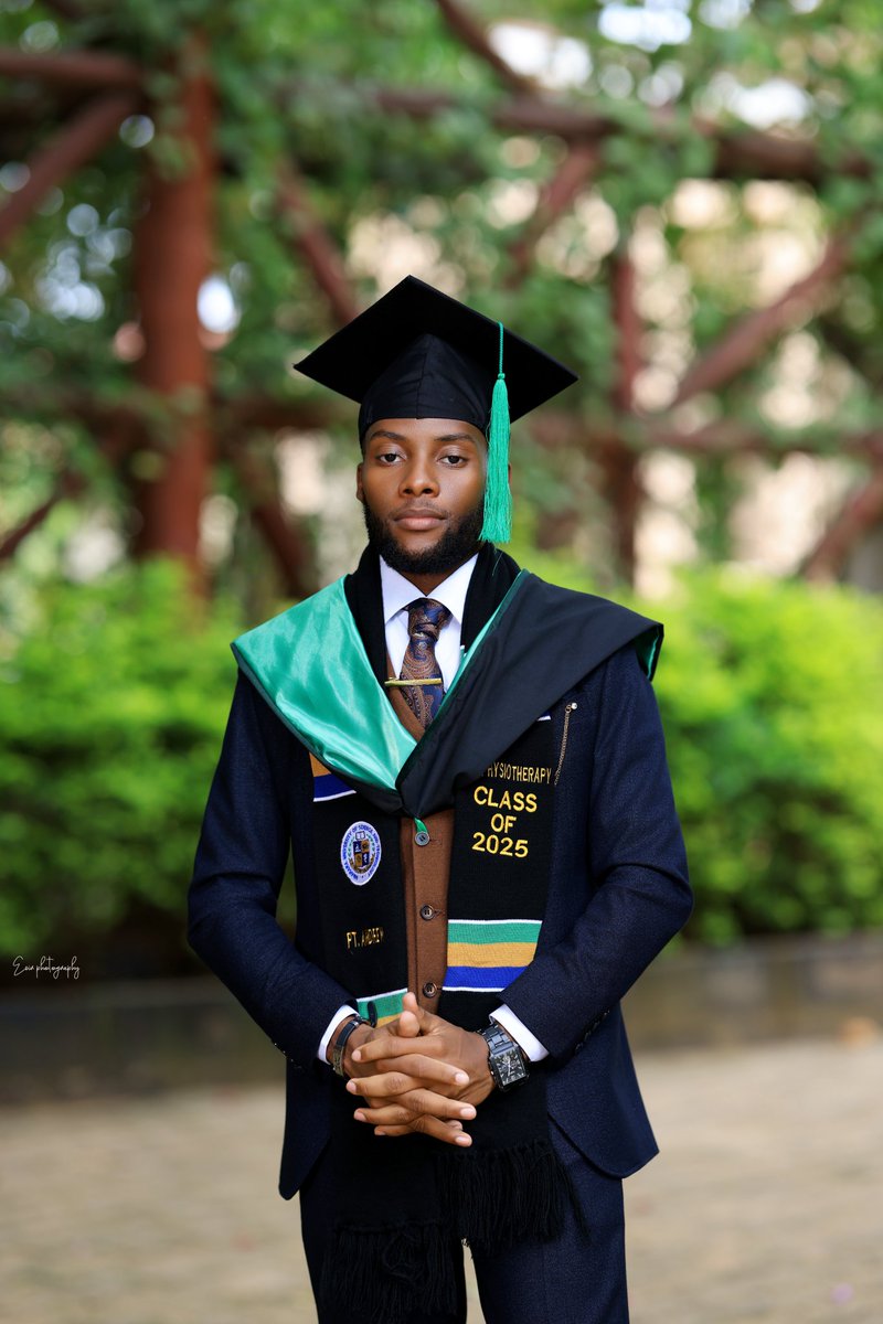 NutritionistKD's tweet photo. To my Andrew, the Physiotherapist,  Congratulations 🎊 upon your graduation day from @MUSTphysio @MbararaUST .

May this day mark more sucesss and a bright future.

Congratulations 🎊 once again.
#MUSTGraduation | #Physiotherapist https://t.co/gsZ4IdUAv3