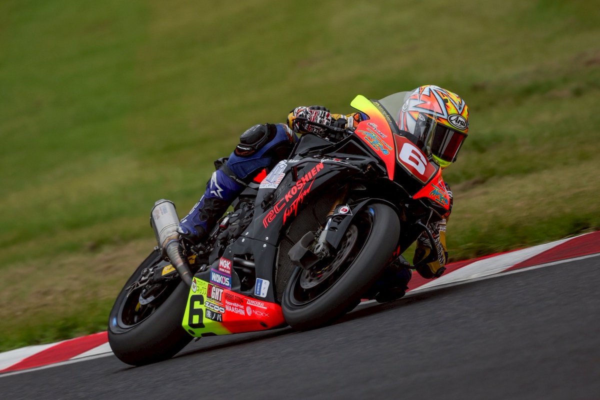 佐藤ページ NEW 1/64 頭文字D セットVol.22 藤原拓海トレノ(AE86) & 藤原