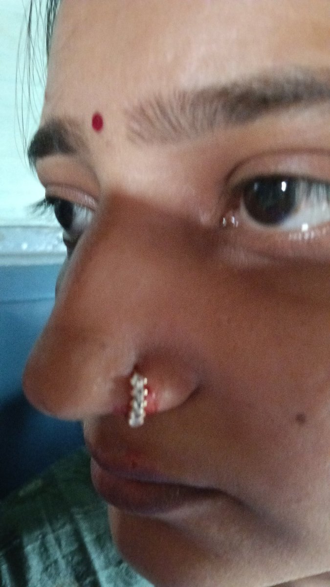 vivekgdave's tweet photo. Pls do needful, railway police need attention
Some people using vulgure language and fight with my family. 
@RailMinIndia @RailwaySeva @RPF_INDIA @WesternRly https://t.co/zq2oIwFB2a