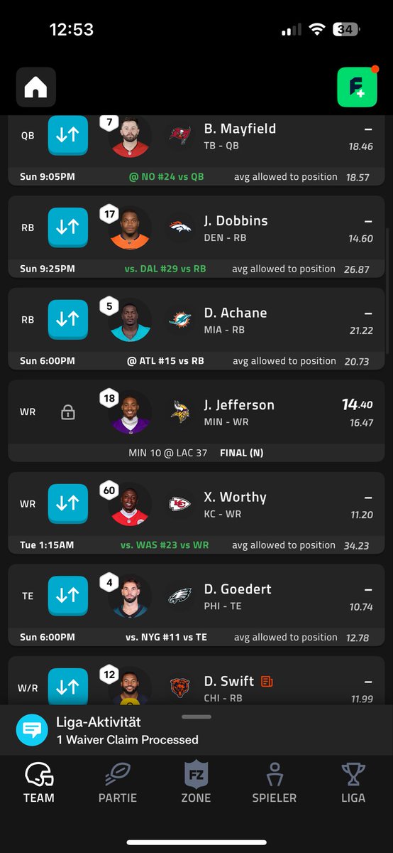 AntonFreud's tweet photo. @blitzlink_ hi. Can u please help me this week? Should i start Judkins or Swift at flex? Full PPR.  
And should i start Worthy at WR2 or pick Mims from waiver wire? But then i must drop woody marks for him!? 
What do you think? https://t.co/WxWCLydOBq