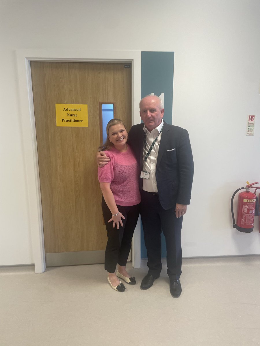 BernardGloster's tweet photo. Great 2 day visits to health services in Cork & West Cork. Day 1 with @Stephenteap @CorkARCcancer Day 2 Bantry Primary Care then Bantry Hospital and Mental Health. Finished the day at Ballincollig Integrated Service (ICPOP) organised by the wonderful @GemmaMcCarthy18 Thanks all  @HSESouthWest @Priscilla1Lynch Back on the road next few weeks to catch up with more @HSELive front line staff. More pics over on @LinkedIn