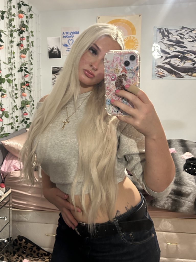 spoilbliss's tweet image. i know u wanna spoil me