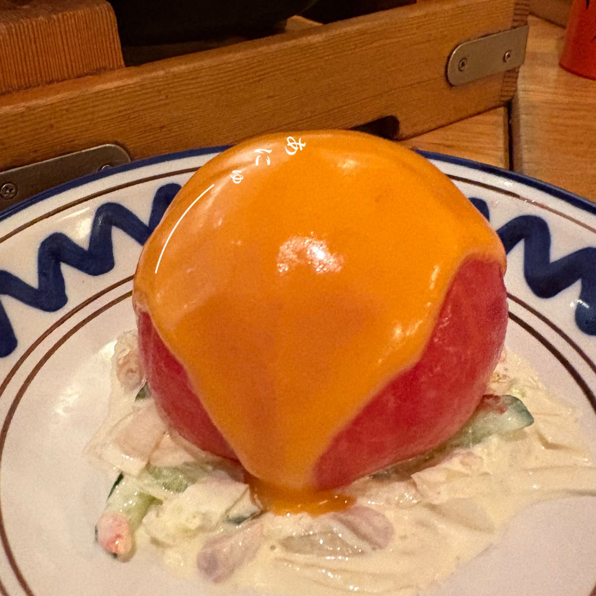 6Spsun's tweet photo. 今日たまたま丸いもの撮ってた
#あにゅーメーカー
#あにゅー
#Anew
 #つばめグリル https://t.co/nfvLo3I349