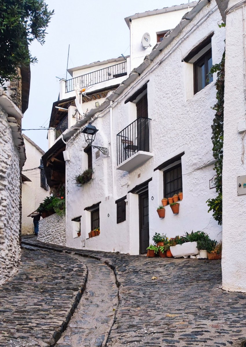 Hugonomak's tweet image. 🏠🏞️📷🥾 #Alpujarras #walk