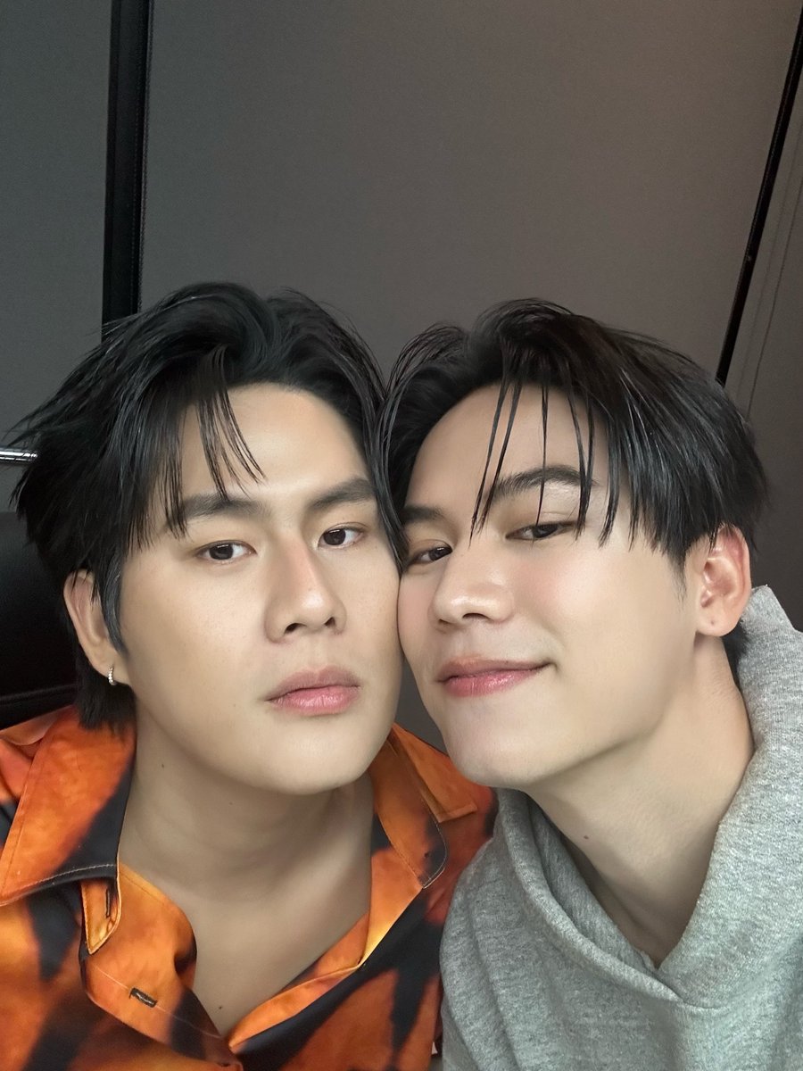ThatSummerTH's tweet image. ติดเกาะด้วยกันมาเกินครึ่งทางแล้ว 
#ThatSummerSeriesEP6 
แวะมาแจกรูปเต็มขอบคุณทุกคนที่เดินทางมาด้วยกัน แล้วเจอกันใหม่ EP.7 วันศุกร์หน้า 🫶🏻✨
 
‘That Summer ผมเจอเจ้าชายบนชายหาด’ ☀️🌊
ทุกวันศุกร์ เวลา 20:30 น. ทางช่อง ONE31
และรับชมพร้อมกันทาง YouTube : GMMTV OFFICIAL
