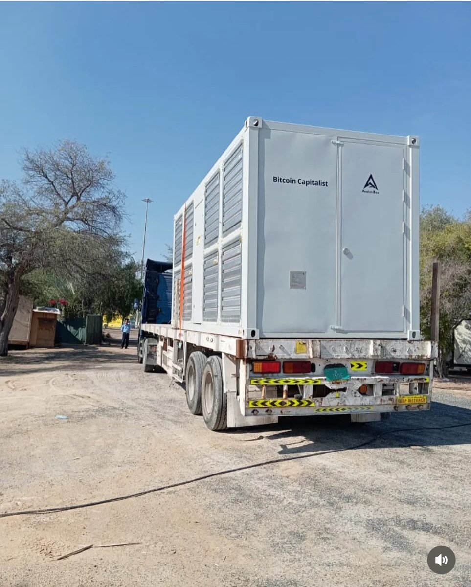 DDetailed's tweet image. These machines are the driving force behind the decentralized Bitcoin ecosystem. ⚡💰#Bitcoinmachine#BitcoinMining#XRPminer