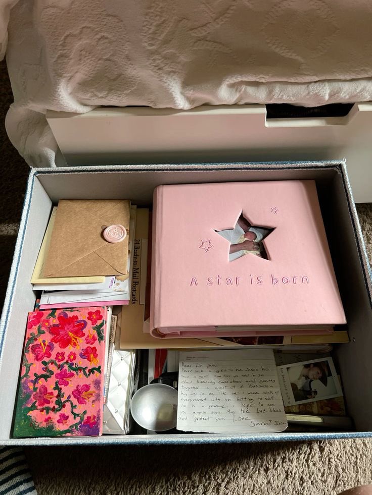 pamvonhadder's tweet image. don’t let social media be your only archive