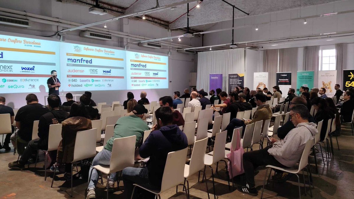 bcnswcraft's tweet image. 🚀 Happening Now: Join us for an exciting lightning talk on &quot;eXtreme Programming in the AI Era&quot; with Javier Martinez Alcantara! 🌟 Dive into the future of programming and explore how AI is revolutionizing our approaches. Don&apos;t miss out! #scbcn25