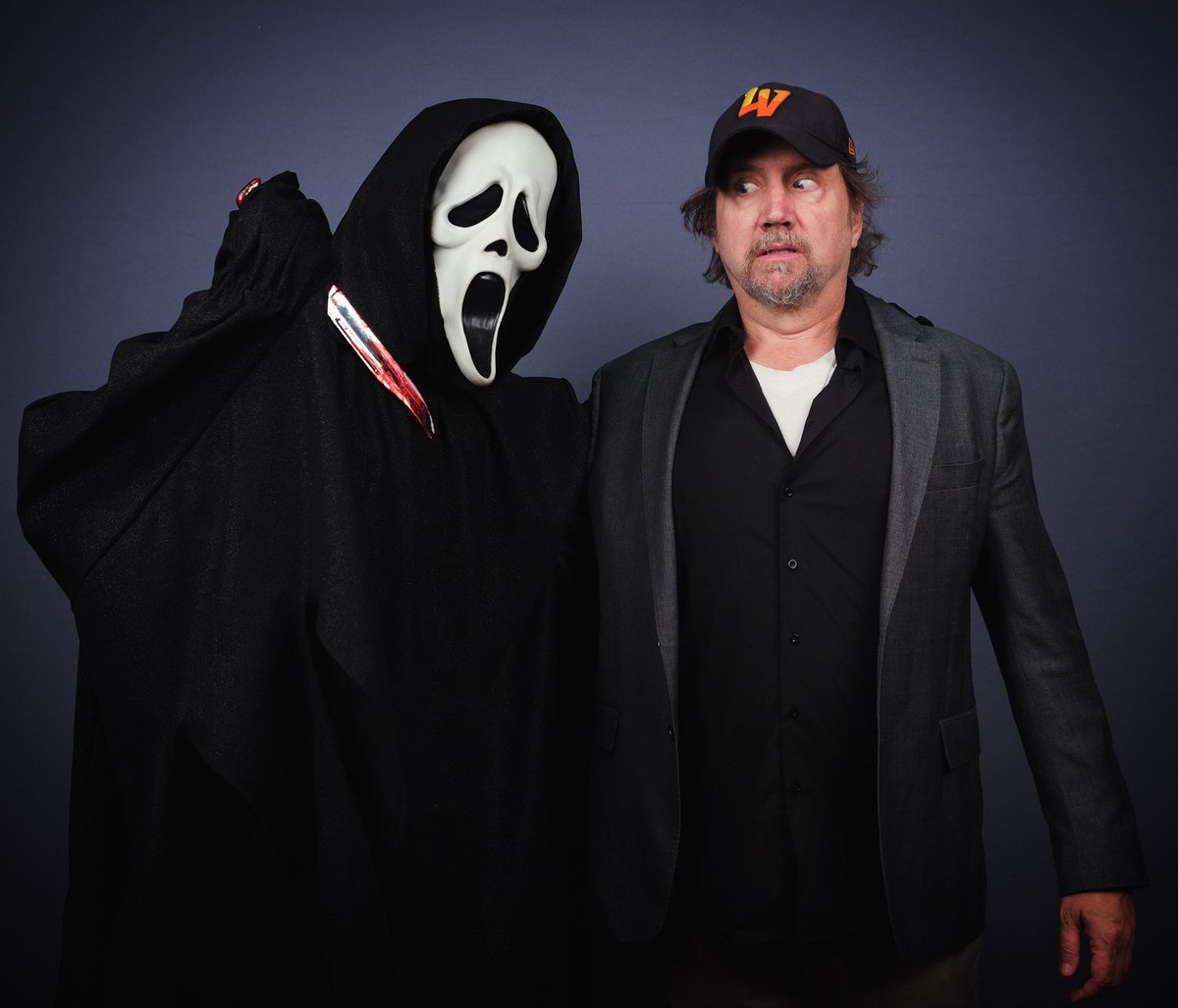 ScreamGhost2's tweet image. Too slow Geek @JamieKennedy