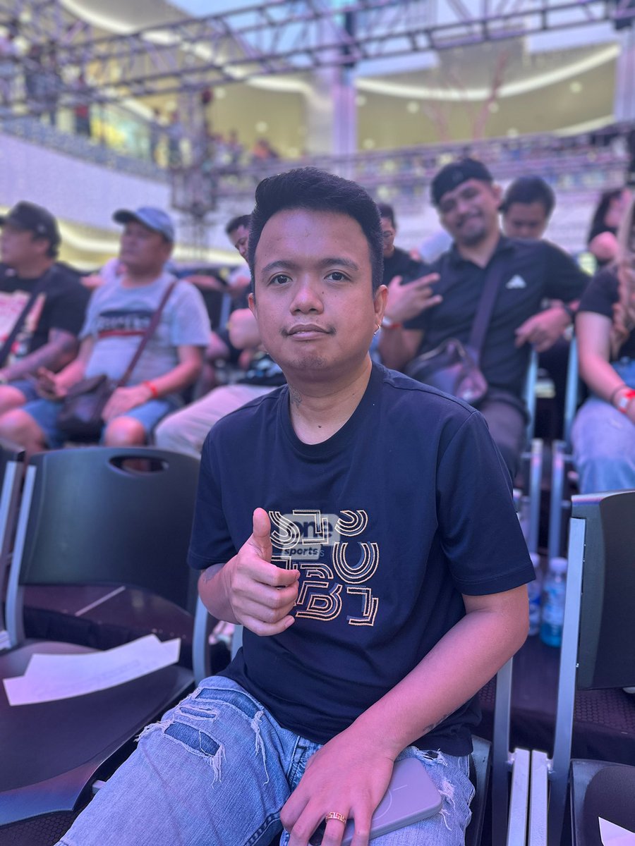 OneSportsPHL's tweet image. TAKO SATURDAYS 🎱

Filipino billiards players were present to watch the Final and interact with fans on Day 4 of the Philippines Open Pool Championship | via Maureen Muarip/One Sports

#PhilippinesOpen #WNT #OSOnTheSpot