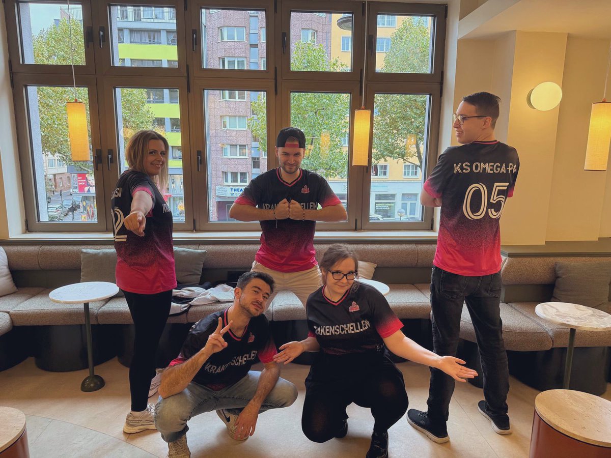 KrakenSchwänze tweet media