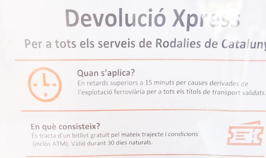 1/11.Lo de las DevolucionsXpress en el servicio Regionals de <a href="/rodalies/">Rodalies Catalunya</a> es un desastre. Este sistema que da DERECHO a devolución cuando llegas 15 min tarde, no funciona bien. Tiene que haber más agilidad en la respuesta,estamos en el siglo XXI y parece que todo sigue en el pasado.