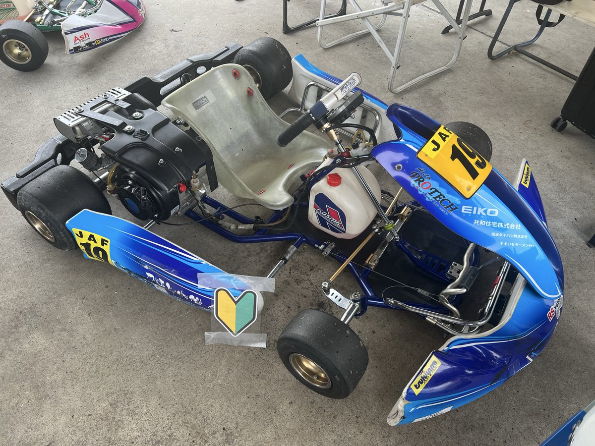 しーなありさ on X