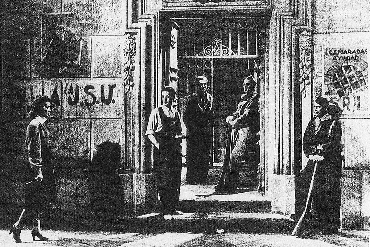 <a href="/psoe_m/">PSOE Madrid</a> Hay que tener muy poca vergüenza para hablar de "Lugares de tortura y terror" los que torturaron y asesinaron de las formas más salvajes en los centros de tortura que crearon llamados chekas.
Por no hablar de los barcos prisión,  a la altura de los crímenes de Hitler o Stalin.