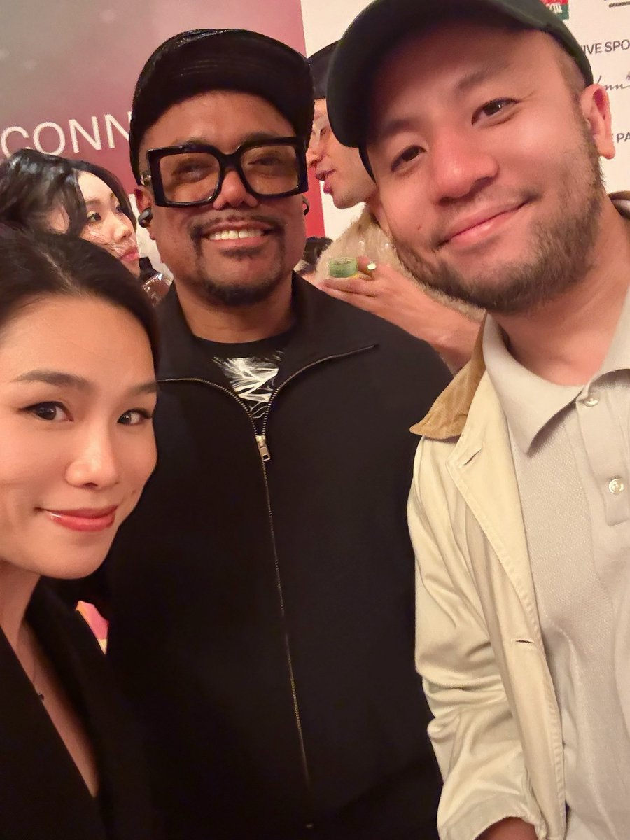 cathy.sand tweet media