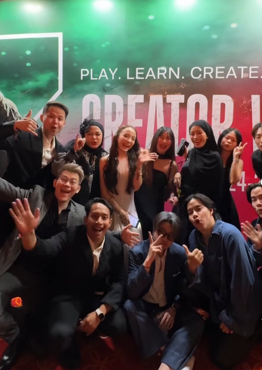 cathy.sand tweet media