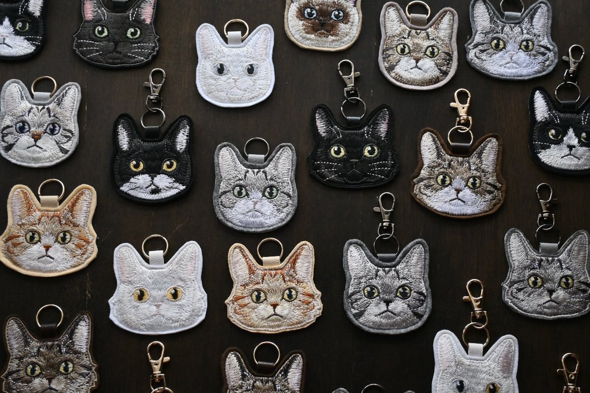 magical_meow_'s tweet image. 今日からネットショップをまたオープンしました。

写真撮影ができていないので、なかなか新作やアクセサリー、追加できていませんが、これから少しずつラインナップを増やしていく予定です☺️

少しずつ同時進行していきます。

スローペースですが、どうぞよろしくお願いいたします🙇‍♀️🐈‍⬛🐈‍⬛🐈‍⬛🐈🐈🦭🐁🐁