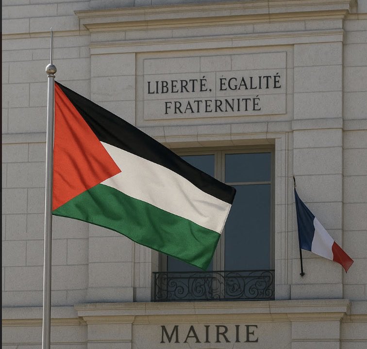 𝚃𝚘𝚖 𝙰𝚕𝚎𝚡𝚒𝚜-𝙱𝚘𝚢𝚎𝚛 (@tomalxbr) on Twitter photo Êtes-vous favorable à la destitution des maires qui hissent le drapeau palestinien sur leur mairie? 
A. OUI
B. NON Êtes-vous favorable à la destitution des maires qui hissent le drapeau palestinien sur leur mairie? 
A. OUI
B. NON