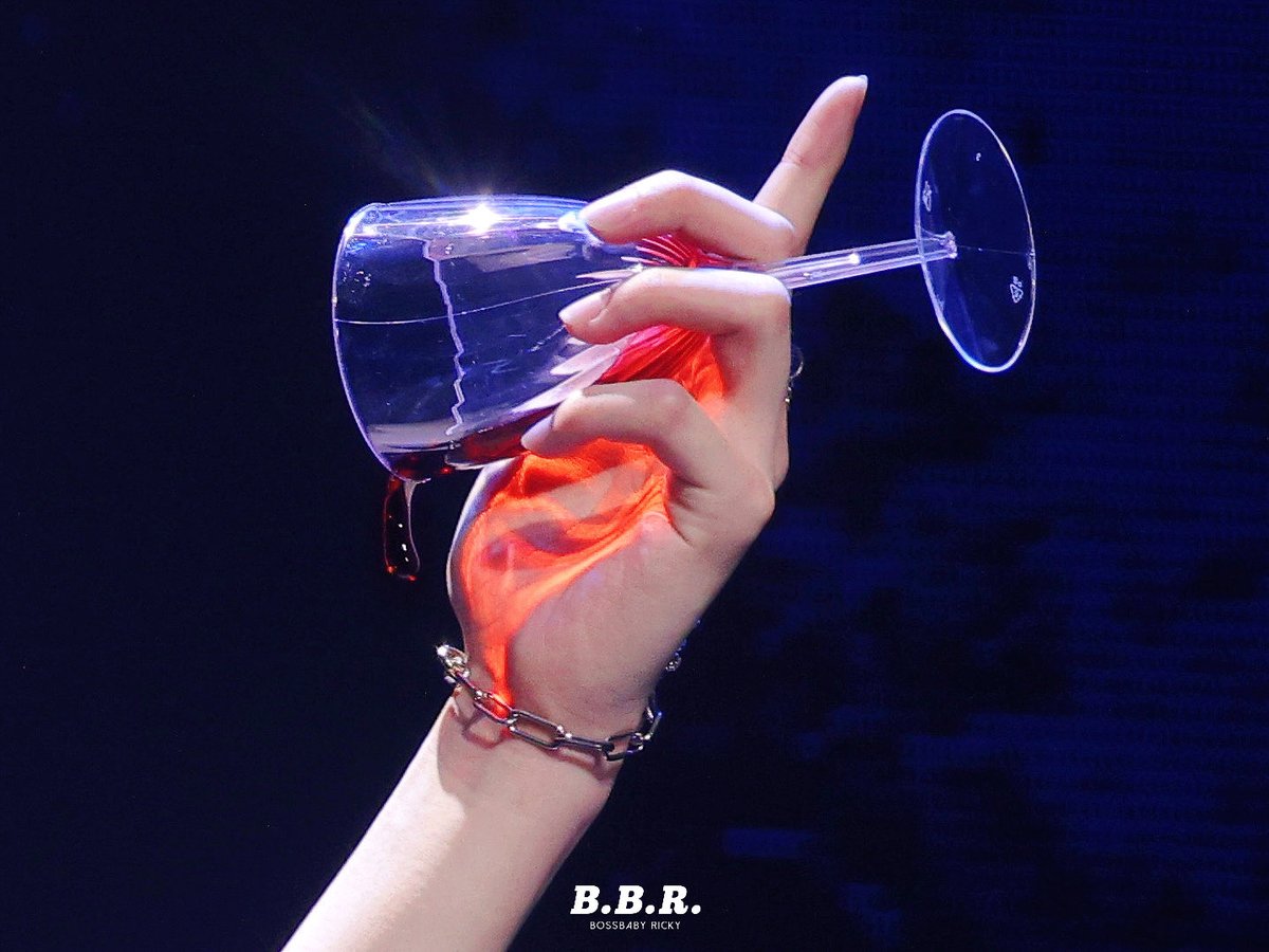 BossBabyR520's tweet photo. 251018 HQ
WORLD TOUR [HERE&amp;NOW] IN BKK

#리키 #Ricky #沈泉锐 #リッキー 
#ZEROBASEONE    #제로베이스원   #제베원 #ZB1 https://t.co/SjqdUFZrTZ