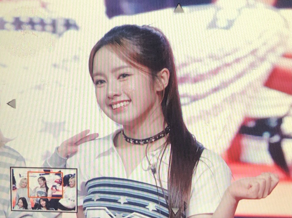 ElPluma_0418's tweet image. 251025
#엘리시아 #ELISIA #エリシア
#EllieEllie #Elyrian 
#유니스 #UNIS