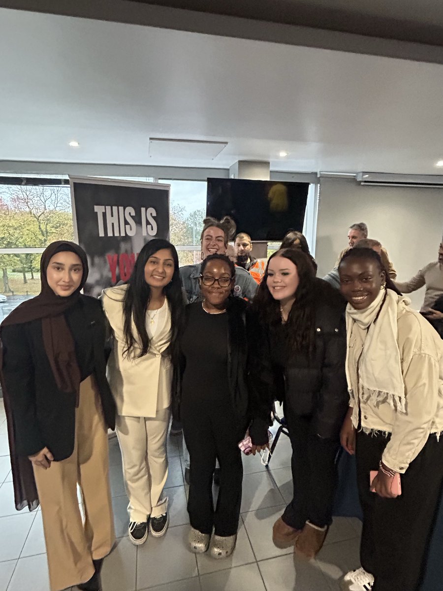 Over the past few days I’ve attended packed-out Your Party rallies in Withington, Preston, Bexley and Worthing.

Our movement is growing, rooted in working-class power and solidarity.

We know the choice is between socialism or barbarism.

We choose socialism.