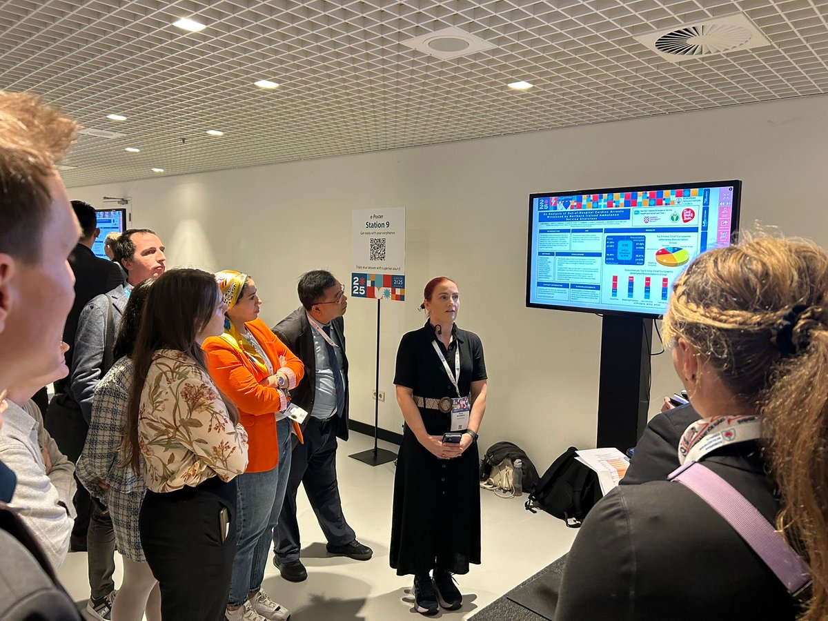 Julia Wolfe tweet media