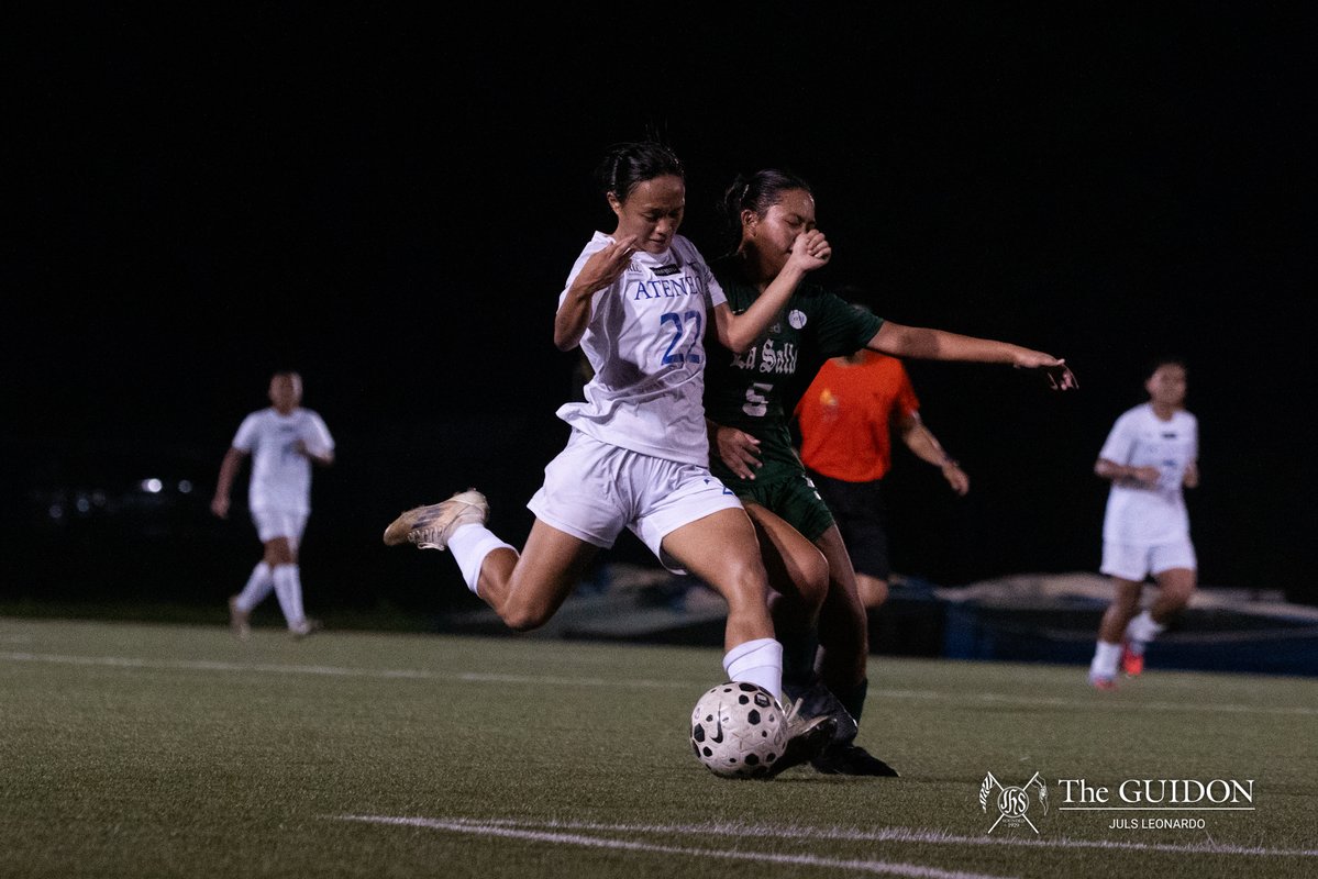 TheGUIDONSports's tweet image. IN PHOTOS: The Ateneo Women’s Football Team leaves its longtime archrivals, the DLSU Lady Booters, no space for a comeback after achieving a 1-0 victory. The match was held today, October 25, at the University of the Philippines Football Pitch in Quezon City. 

The…