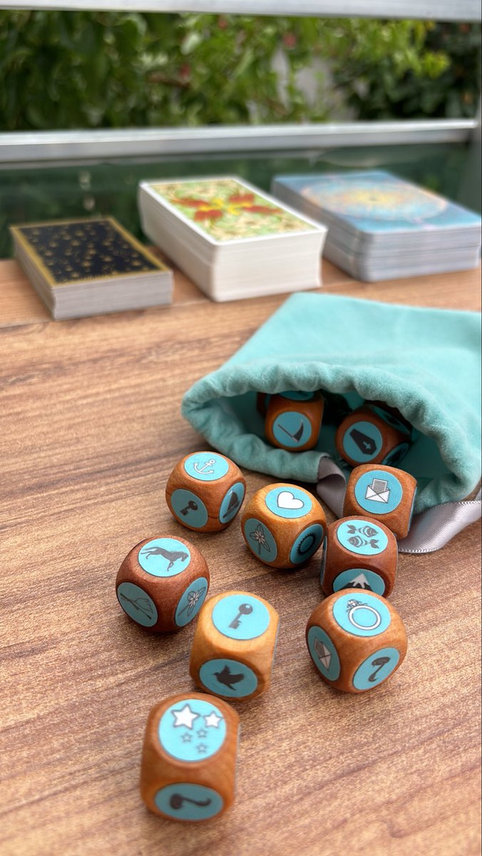 🍃 Tarot Soru Etkinliği 🍃

✨ Aramızdan 5 kişiye soru açılımı yapacağım. 
✨ Seçilen kişileri yoruma eklerim. 
✨ RT atanlar arasından seçeceğim. 

                     Işığınız hep parlasın 💫🧚🏻‍♀️